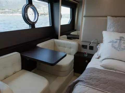 13 - Master Cabin