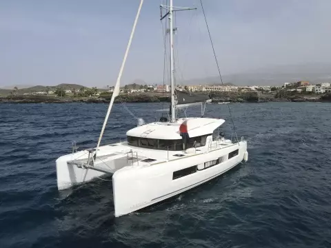 LAGOON 40