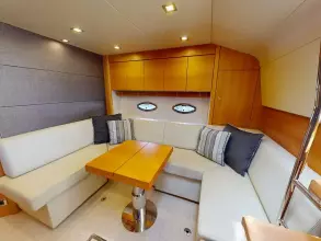 12 - Saloon