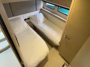 16 - Twin Cabin