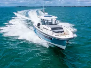 Nimbus Tender 11 (T11) Exterior 6