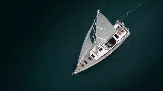 jeanneau-64-layla-20