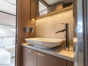 34 - VIP Cabin En Suite