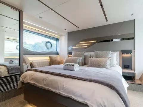 24 - Master Cabin