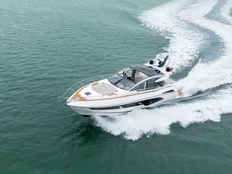3 - Exterior