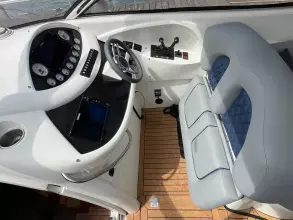 8 - Helm