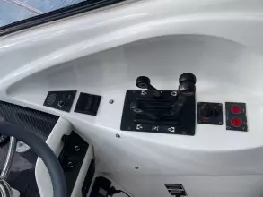 10 - Helm