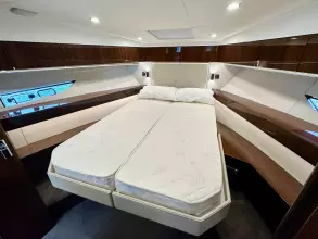 31 - VIP Cabin