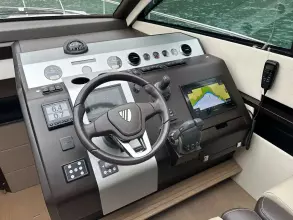 21 - Helm