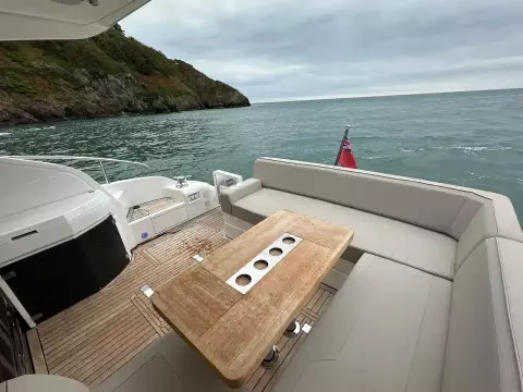 11 - Aft Cockpit