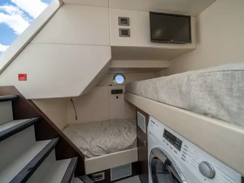 43 - Crew Cabin