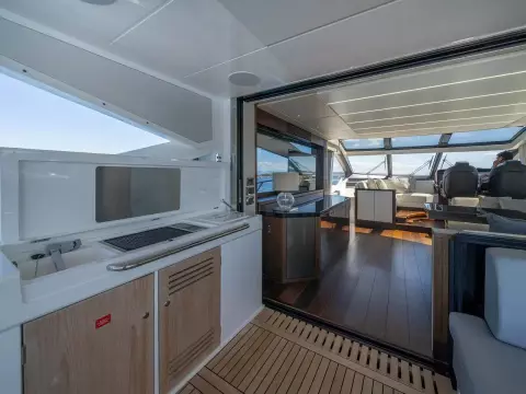 16 - Aft Cockit