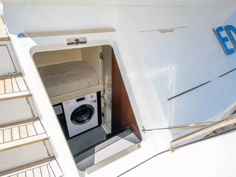 41 - Crew Cabin