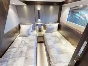 23 - Twin Guest Cabin