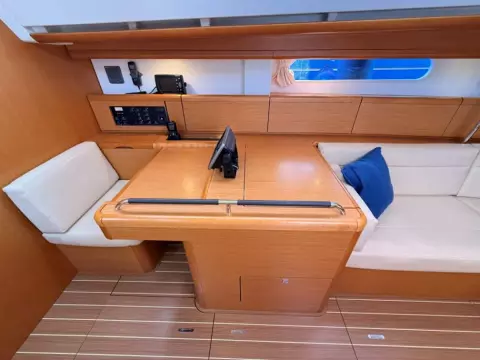 jeaneau-sun-odyssey-50-ds-zaika-16