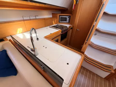 jeaneau-sun-odyssey-50-ds-zaika-20