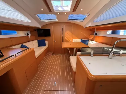 jeaneau-sun-odyssey-50-ds-zaika-10