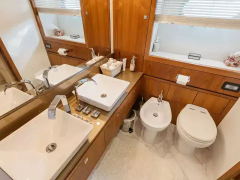 29 - Master En Suite