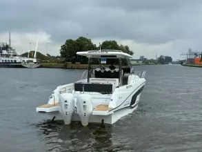 Jeanneau Cap Camarat 10.5 WA S2 op voorraad 1