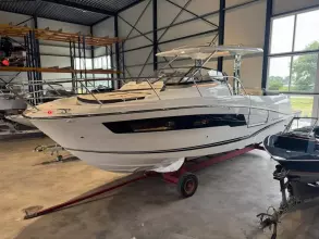 Jeanneau Cap Camarat 10.5 WA S2 op voorraad 1