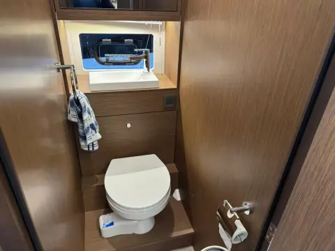 JEANNEAU NC37 met slechts 87 uur! 25