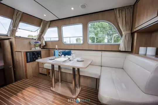 Linssen Grand Sturdy 35.0 AC 18