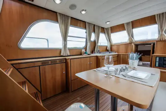 Linssen Grand Sturdy 34.9 AC 21