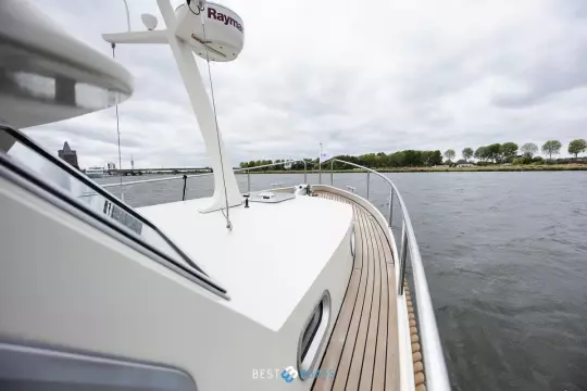 Linssen Grand Sturdy 34.9 AC 8