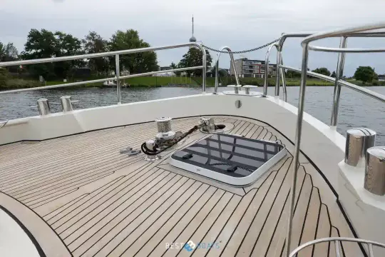 Linssen Grand Sturdy 470 AC Mark II Twin 11