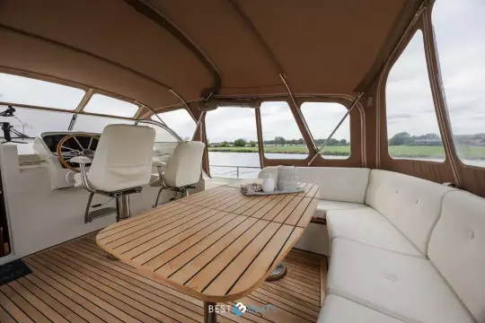Linssen Grand Sturdy 470 AC Mark II Twin 18