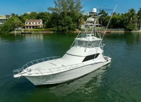 60' Hatteras 2005, VENTURA