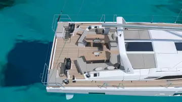 Beneteau Oceanis 52