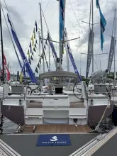 Beneteau Oceanis 52