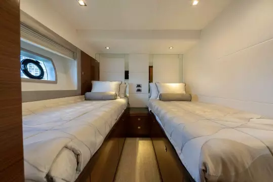 Starboard Cabin With Convertible Twin Queen