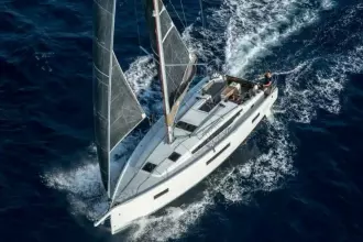 2020 Sun Odyssey 410