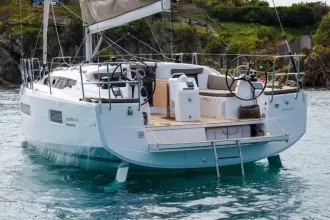2020 Sun Odyssey 410