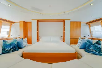 Skylounge murphy bed