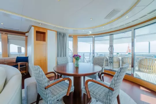 Skylounge game table