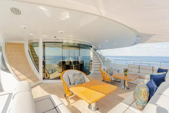 Main deck aft, looking foreward