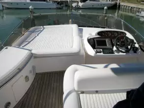 Flybridge Helm And Sunpad