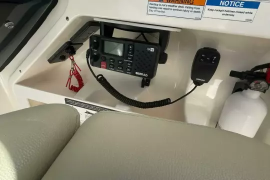 2017 Pursuit DC 265 Dual Console