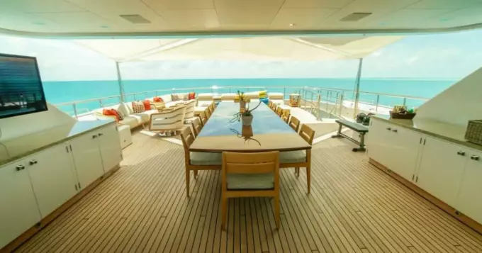 Sun Deck Dining