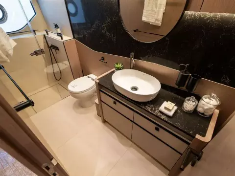 45 - Guest Double Cabin En Suite