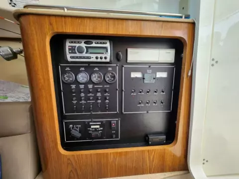 PURSUIT - PURSUIT SF 345 DRUMMOND SPORTFISH - electronic