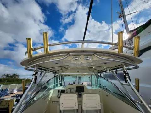 PURSUIT - PURSUIT SF 345 DRUMMOND SPORTFISH - exteriors