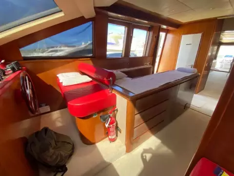 TECNOMAR - NADARA 26 - interiors