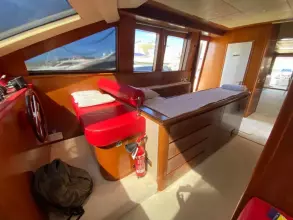 TECNOMAR - NADARA 26 - interiors