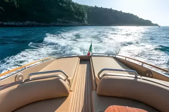 RIVA - RIVARAMA 44 - exteriors