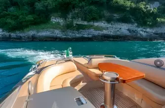 RIVA - RIVARAMA 44 - exteriors