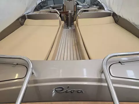 RIVA - RIVARAMA 44 - exteriors